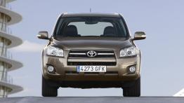 Toyota Rav4 2009 - widok z przodu