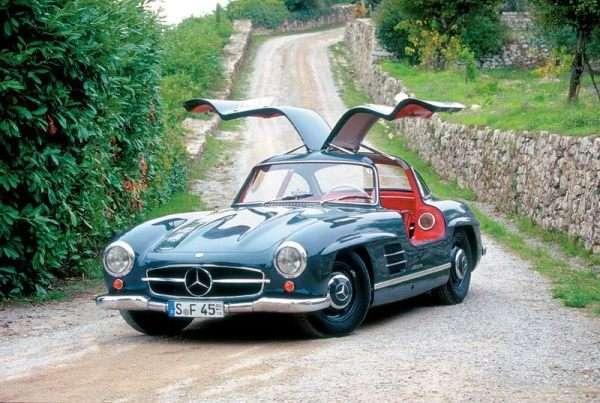 Dziennikarze narażali życie, by zmierzyć się z jego legendą - Mercedes SL