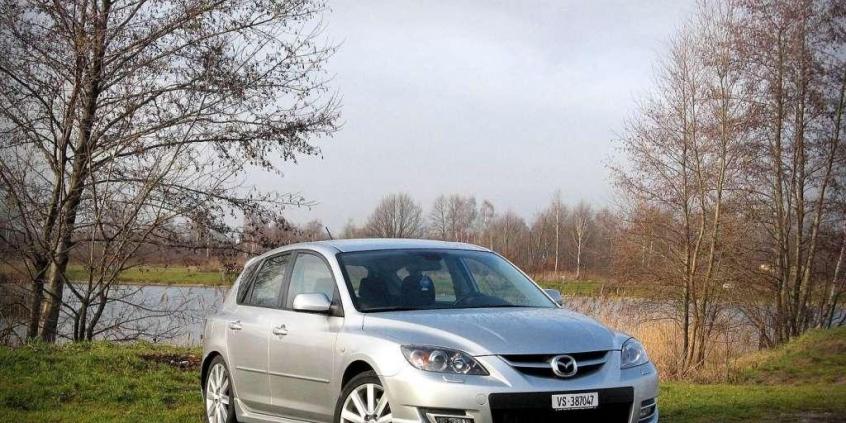 Mazda 3 MPS - pozory mylą