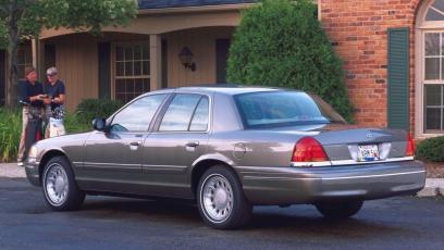 Ford Crown Victoria I