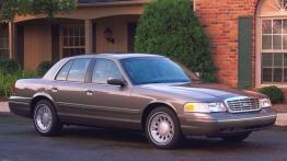 Ford Crown Victoria I 4.6 V8 213KM 157kW 1992-1997