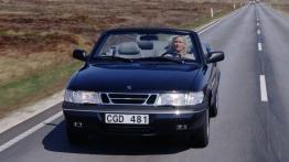 Saab 900 Cabriolet 1997 - widok z przodu