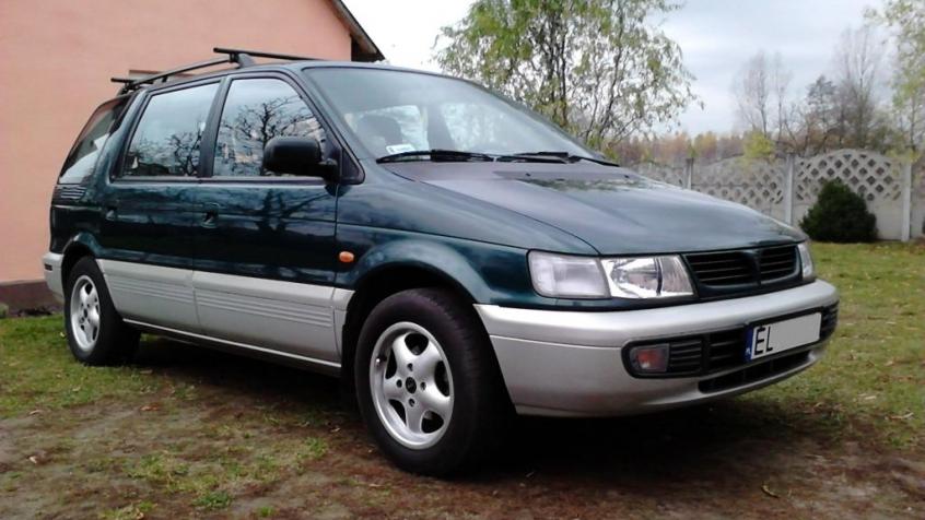 Mitsubishi Space Wagon II 1.8 4x4 122KM 90kW 1991-1998