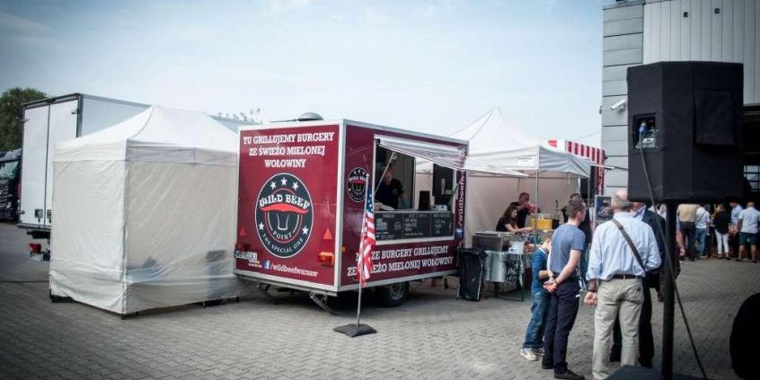 Dookoła Świata - pikniki rodzinne z Mercedes-Benz Trucks