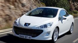 Peugeot 308 CC - widok z przodu