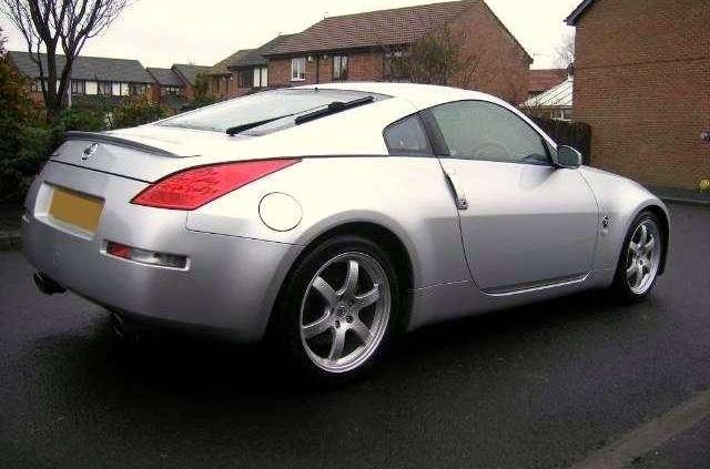 Nissan 350z - zzzzrywny typ