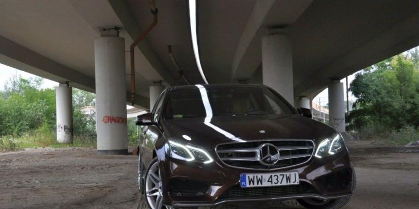 Mercedes Klasa E W212 Sedan Facelifting 350 Blue Tec 252km Galeria