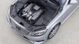 Mercedes S 65 AMG oraz S600 V12 - debiut już wkrótce