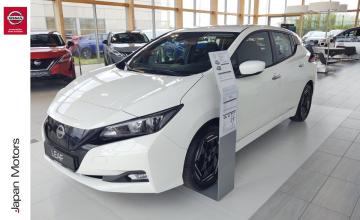 Nissan Leaf II Hatchback Facelifting 39kWh 150KM 2023 39 kWh 150KM Acenta