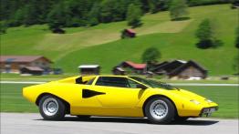 Lamborghini Countach - lewy bok