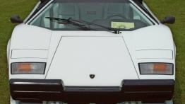 Lamborghini Countach - widok z przodu