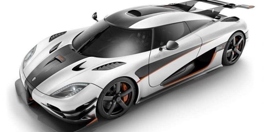 Koenigsegg One:1 - pierwszy na świecie megasamochód