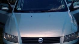 Fiat Stilo  Hatchback - galeria społeczności - przód - reflektory wyłączone