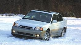 Subaru Outback - widok z przodu