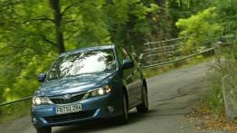 Subaru Impreza 2007 Hatchback - widok z przodu