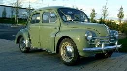 Renault 4CV - prawy bok