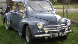 Renault 4CV - widok z przodu