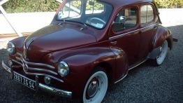 Renault 4CV - lewy bok