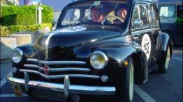 Renault 4CV - widok z przodu