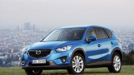 Mazda CX-5 - widok z przodu