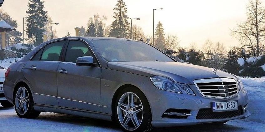 Mercedes Klasa E W212 Sedan 500 BlueEFFICIENCY 408KM - galeria redakcyjna