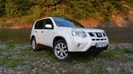 Nissan X-Trail II Terenowy 2.0 dCi 150KM - galeria redakcyjna - widok z przodu