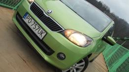 Skoda Citigo 1.0 75 KM - galeria redakcyjna - przód - reflektory włączone