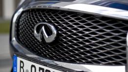 Infiniti Q70 2.2d 170 KM - galeria redakcyjna - grill