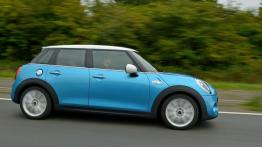 Mini Cooper SD 2014 - wersja 5-drzwiowa - prawy bok