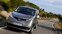 Nissan NV200 Evalia - widok z przodu