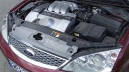 Ford Mondeo 3.0 Titanium - galeria redakcyjna - silnik