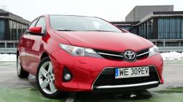 Toyota Auris II Hatchback 5d D-4D 125 124KM - galeria redakcyjna - widok z przodu