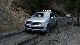 Volkswagen Amarok Canyon - galeria redakcyjna - widok z przodu