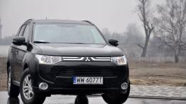 Mitsubishi Outlander III SUV 2.0 SOHC MIVEC 147KM - galeria redakcyjna - widok z przodu