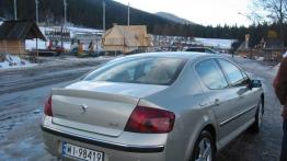 Peugeot 407 3.0 V6 SV Sport - widok z tyłu