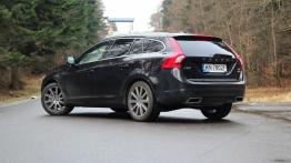 Volvo V60 Facelifting Plug-in Hybrid - galeria redakcyjna - widok z tyłu