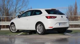 Seat Leon III SC 1.4 TSI 140KM - galeria redakcyjna - widok z tyłu