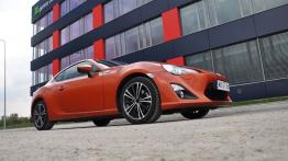 Toyota GT86 Coupe 2.0 Boxer 200KM - galeria redakcyjna - prawy bok