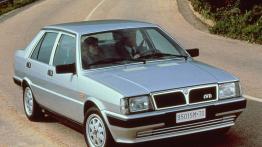 Lancia Prisma - widok z przodu