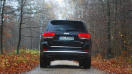 Jeep Grand Cherokee IV Facelifting - galeria redakcyjna - widok z tyłu