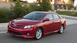 Toyota Corolla po liftingu - wersja USA - widok z przodu