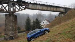 Volkswagen Touareg II Facelifting - galeria redakcyjna - prawy bok