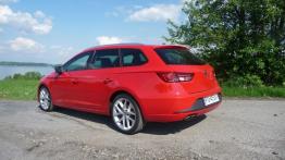 Seat Leon III ST 1.8 TSI 180KM - galeria redakcyjna - lewy bok