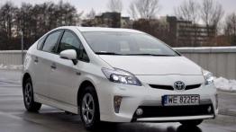 Toyota Prius Plug-in - zimna kalkulacja