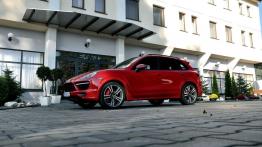 Porsche Cayenne III SUV 4.8 V8 420KM - galeria redakcyjna - lewy bok