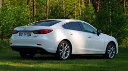 Mazda 6 - szybsza, lepsza, piękniejsza.