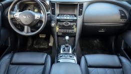 Infiniti QX70S 3.0 V6 238KM - galeria redakcyjna - pełny panel przedni