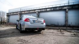 Subaru WRX STI 2.5 300KM - galeria redakcyjna - widok z tyłu