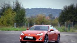 Toyota GT86 Coupe 2.0 Boxer 200KM - galeria redakcyjna - widok z przodu