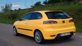 Seat Ibiza IV Cupra - widok z tyłu